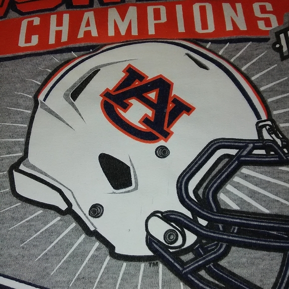 AUBURN TIGERS GRAPHIC TEE SHIRT MENS LARGE - Picture 2 of 13